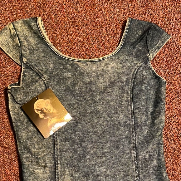 Marilyn Monroe body suit - Picture 4 of 6